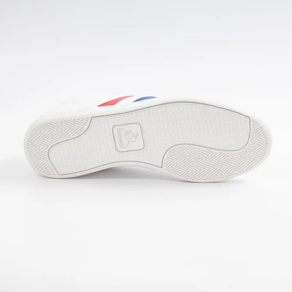 court classic flag w Le Coq Sportif - 3 court classic flag w Le Coq Sportif - 3